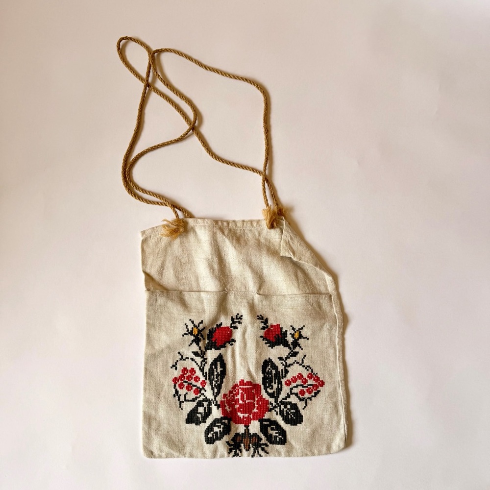 Ukrainain Embroidered Crossbody Bag